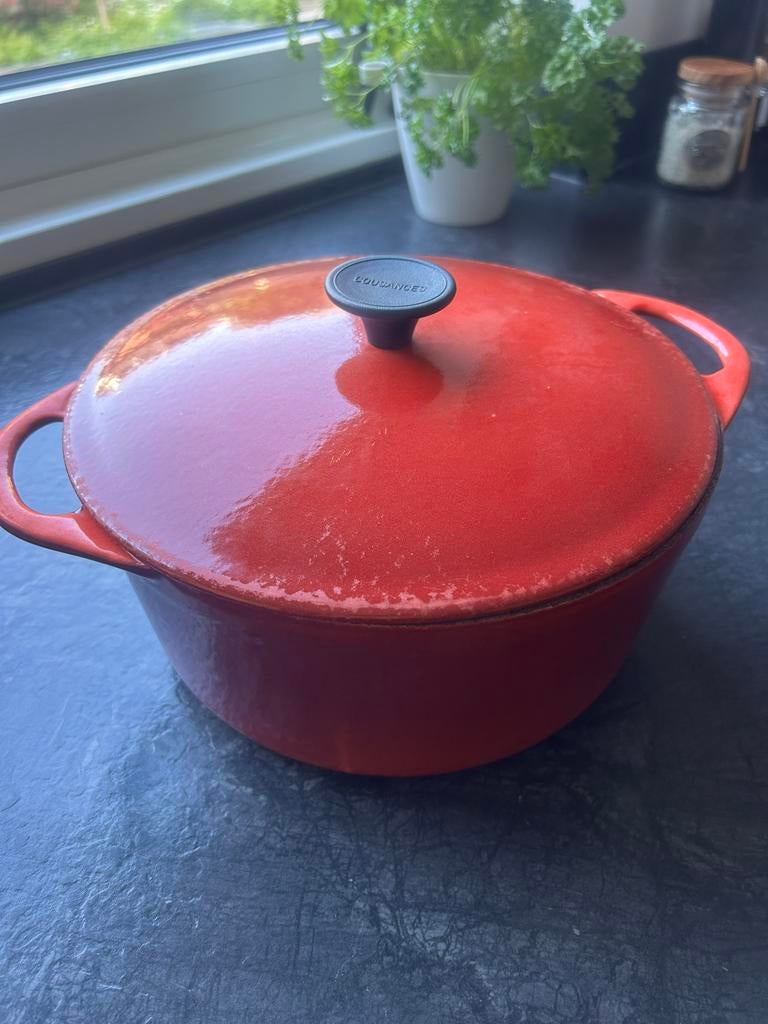Cousances Gietijzeren Stoofpan - 22 cm, Huis en Inrichting, Ophalen, Metaal, Rood, Overige merken