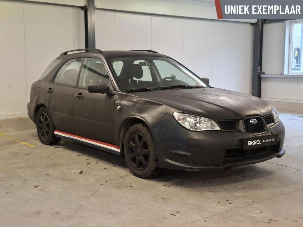 Subaru Impreza 1.5R Comf. Ed Aut. (visueel controversieel), Auto's, Subaru, Automaat, Zwart, 4 cilinders, Zwart