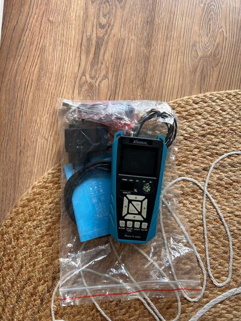 Xsarius Satmeter HD Easy Ultra - Satellietmeter, Ophalen of Verzenden, Zo goed als nieuw, (Schotel)antenne-accessoires, Overige merken