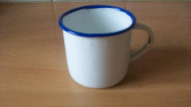 Emaille kinder mokje, Antiek en Kunst, Antiek | Emaille, Ophalen of Verzenden