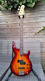 Yamaha BB1100S Vintage basgitaar. Incl koffer, Muziek en Instrumenten, Ophalen of Verzenden
