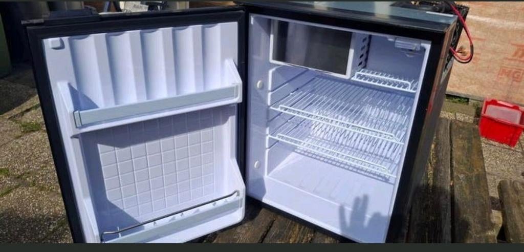 Indel B Cruise 85 compressor camper boot koelkast 12v 24v, Ophalen of Verzenden, Zo goed als nieuw