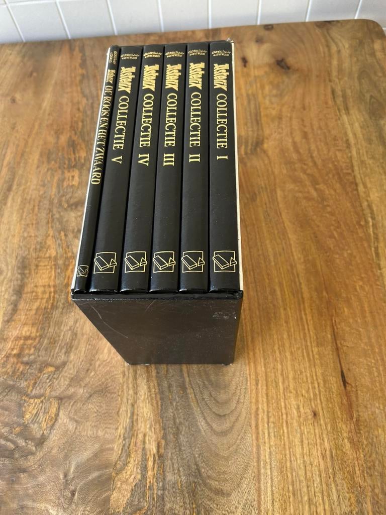 Asterix en obelix set box, Boeken, Complete serie of reeks, Ophalen of Verzenden, Gelezen