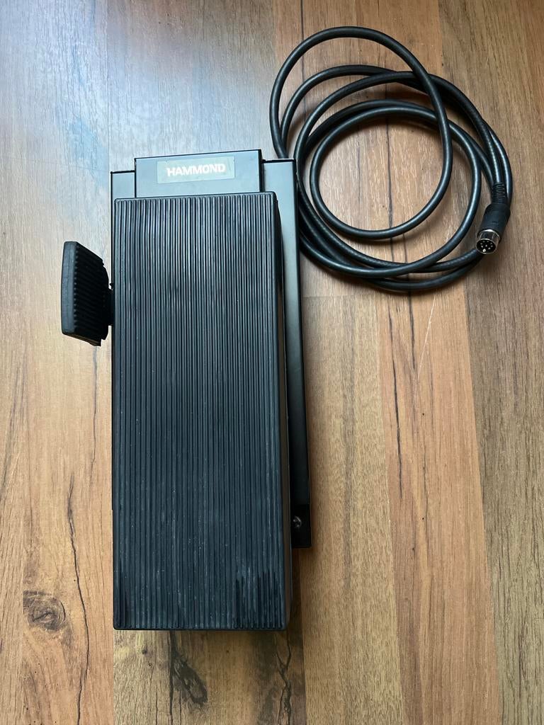 Hammond EXP-100F Expression Pedal Like New – (Leslie Switch), Ophalen of Verzenden, Zo goed als nieuw