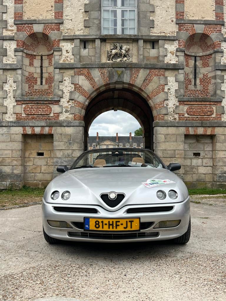 Alfa Romeo spider 3.0 V6 apk 3-27, Auto's, Alfa Romeo, 1350 kg, Cabriolet, Particulier, 1000 kg