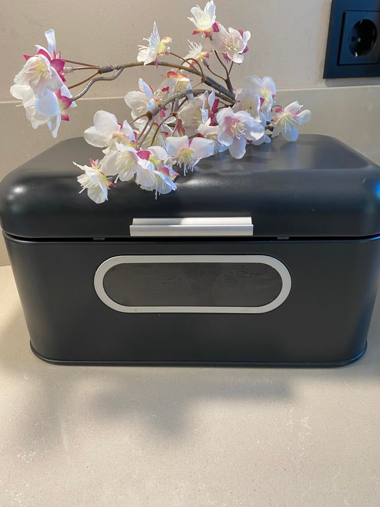 Kleine broodtrommel, Ophalen, Zo goed als nieuw