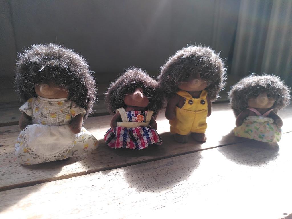 Egel familie van Sylvanian Families, Ophalen of Verzenden, Zo goed als nieuw, Popje
