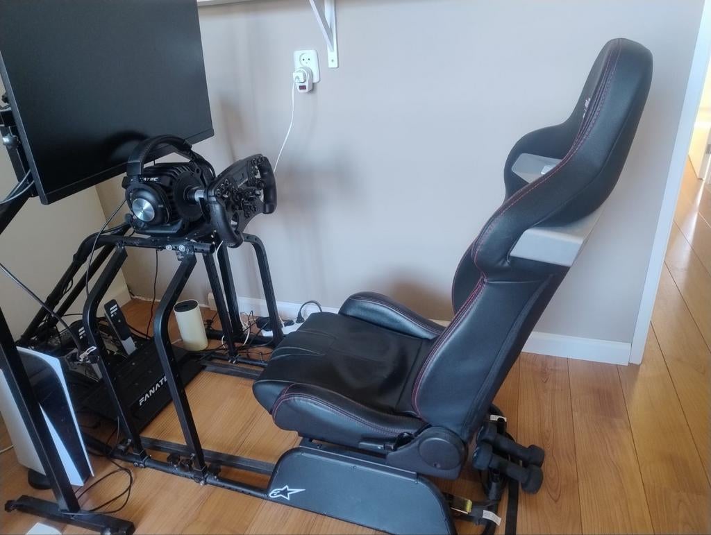 GT Omega Sim Racing Cockpit, Spelcomputers en Games, Spelcomputers | Overige, Gebruikt, Overige merken, Ophalen