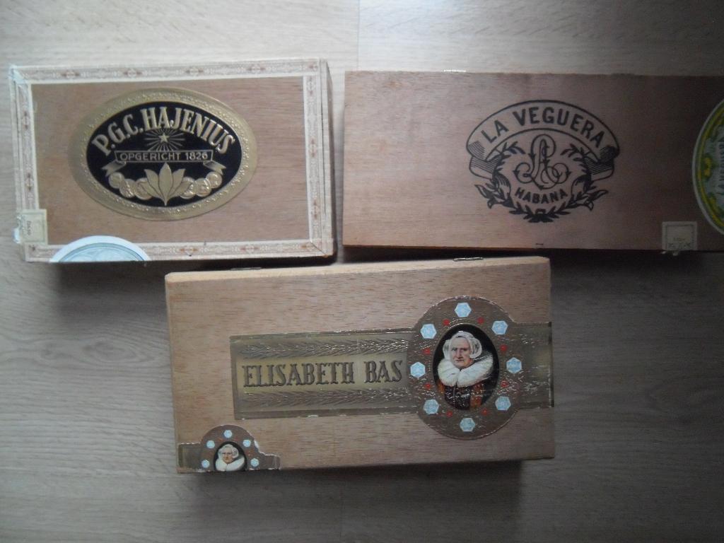 3 oude sigarendozen sigarenkist sigarendoos blik, Ophalen of Verzenden, Gebruikt, Tabaksdoos of Verpakking