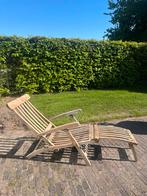 Teak Deckchair met Blauw/Wit Gestreept Kussen, Tuin en Terras, Ophalen of Verzenden, Gebruikt, Teakhout, Inklapbaar