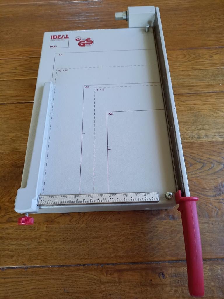 Papier snijmachine., Diversen, Ophalen, Zo goed als nieuw