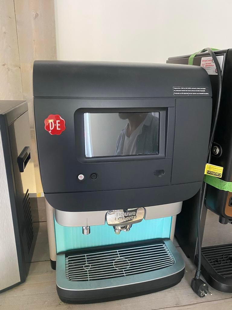 Douwe Egberts Koffiemachine 2019 - Goede Staat, Witgoed en Apparatuur, Koffiezetapparaten, Zo goed als nieuw, Koffiebonen, Koffiemachine