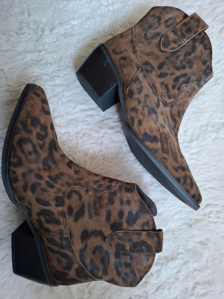 Leren enkellaarsjes met dierenprint en hak, 40, Kleding | Dames, Schoenen, Twoday, Bruin, Lage of Enkellaarzen, Ophalen of Verzenden