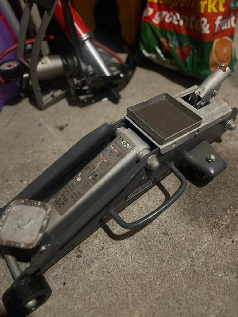 Nordauto garagekrik 2T MAX, Auto diversen, Ophalen of Verzenden, Gebruikt, Hydraulisch, Garagekrik
