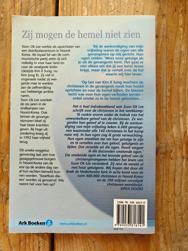 Zij mogen de hemel niet zien., Boeken, Ophalen of Verzenden, Zo goed als nieuw