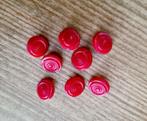 Veel rode en witte vintage knopen, Hobby en Vrije tijd, Ophalen of Verzenden, Gebruikt, Knoop of Knopen