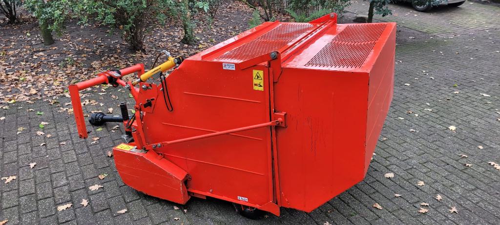 Wiedemann veegmachine, Ophalen, Gebruikt