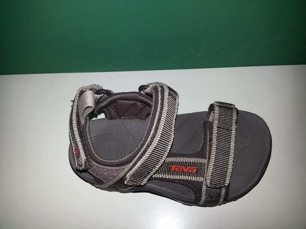 Teva Tanza sandalen bruin maat 25 (NIEUW), Kinderen en Baby's, Kinderkleding | Schoenen en Sokken, Overige typen, Nieuw, Jongen