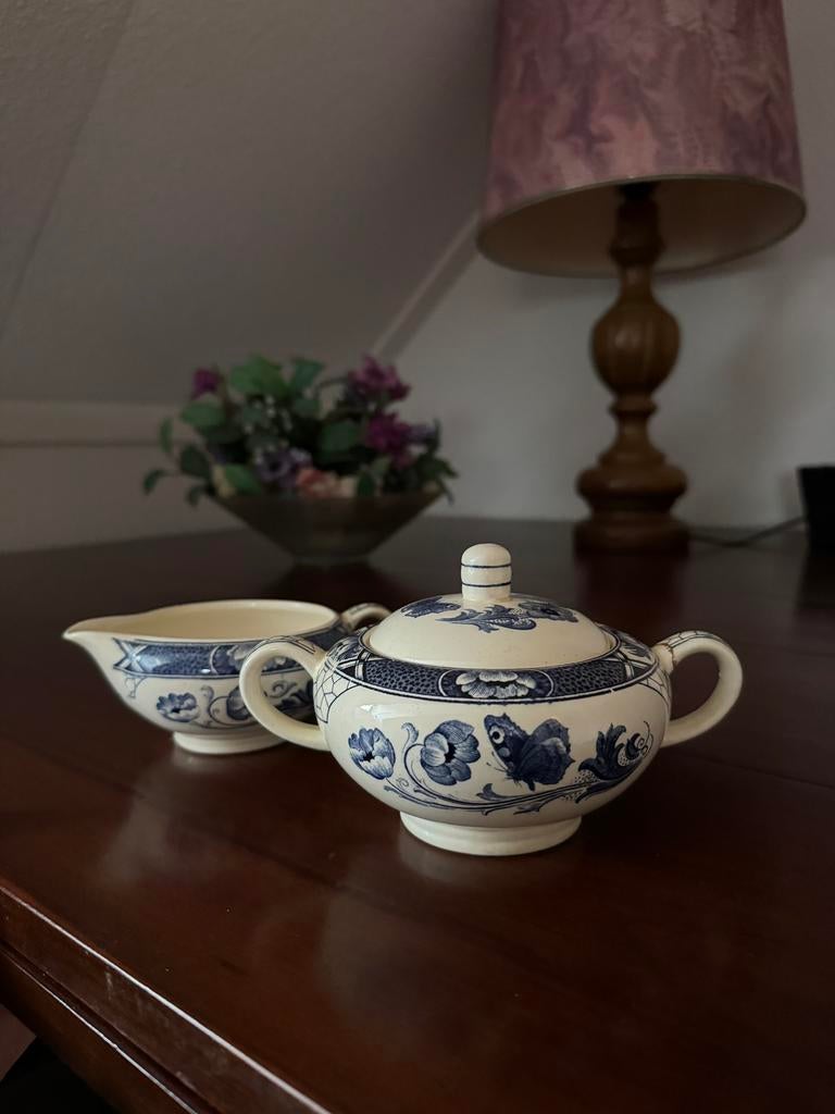 Société Céramique Maestricht Butterfly Suikerpot & Melkkan, Antiek en Kunst, Ophalen of Verzenden