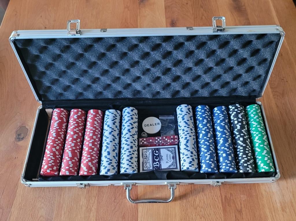 Luxe pokerset met 500 stevige poker fiches! Pokerkoffer!, Hobby en Vrije tijd, Vijf spelers of meer, Ophalen of Verzenden, Gebruikt