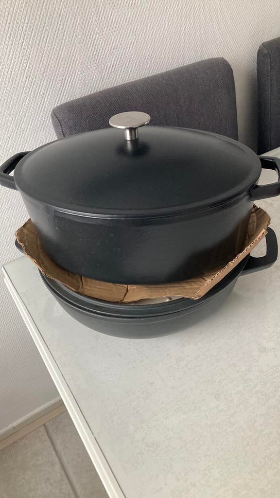 Gietijzeren pannen pan hapjespan grote pan 5,7 liter, Ophalen of Verzenden, Zo goed als nieuw, Rvs, Kookpan of Snelkookpan