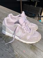 Nike sneakers maat 37.5, Ophalen of Verzenden, Zo goed als nieuw, Sneakers of Gympen