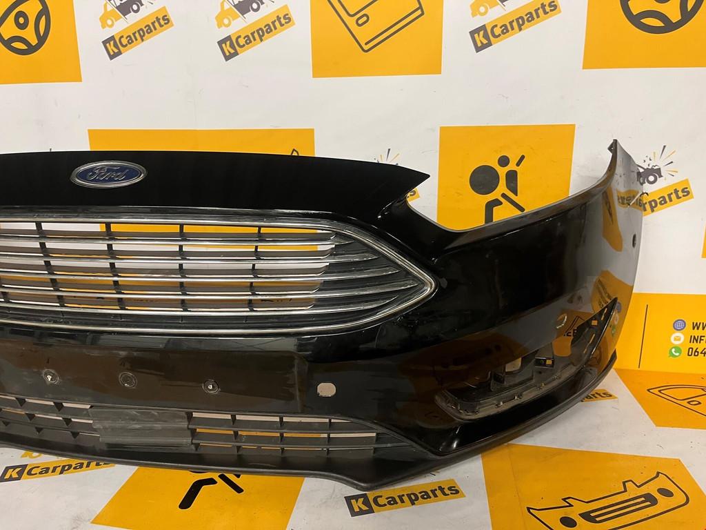 Voorbumper Ford Fiesta MK7 Facelift PDC 2012-2018 bumper ori, Info@fabrikant.eu, Ophalen of Verzenden, Ford, Bumper