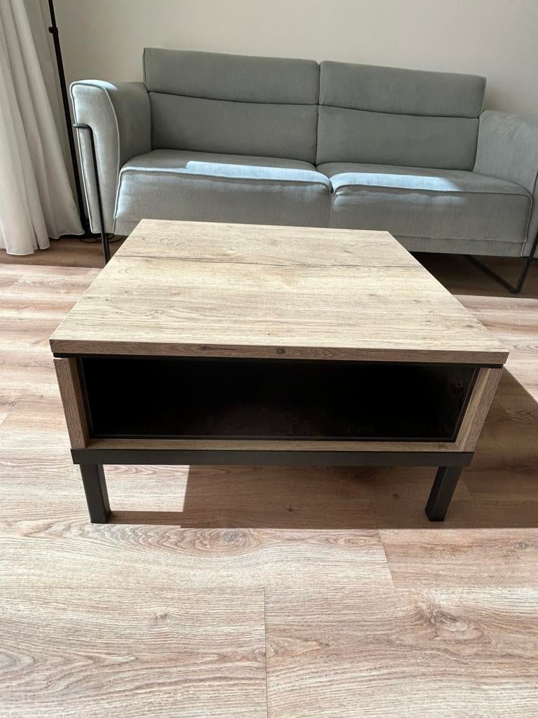 Salontafel met opbergvak, Ophalen, 100 tot 150 cm, 50 tot 100 cm, Zo goed als nieuw