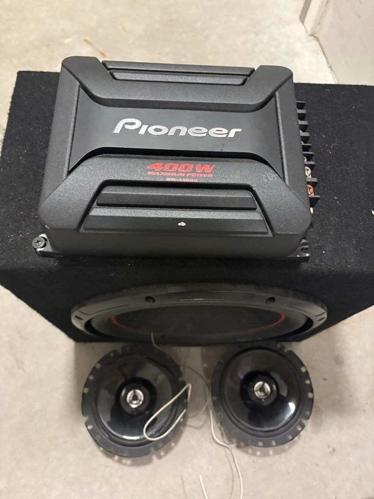 Pioneer Subwoofer met Versterker en Speakers, Auto diversen, Autospeakers, Ophalen, Zo goed als nieuw