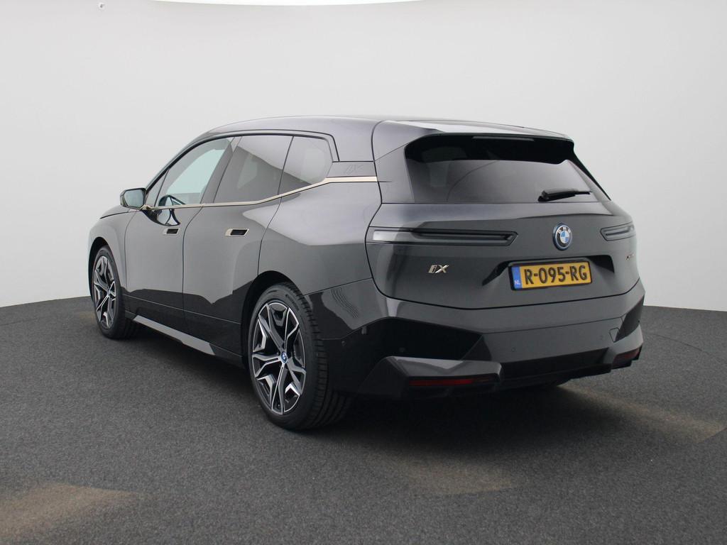 BMW iX xDrive40 Executive 77 kWh | NAVIGATIE | HEAD UP DISPL, Auto's, BMW, Automaat, 12 maanden, Gebruikt, 416 km