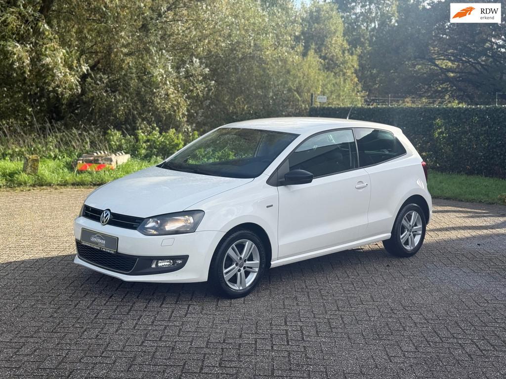 Volkswagen Polo 1.4-16V Comfortline AUTOMAAT I CRUISE I PDC, Auto's, Volkswagen, 86 pk, Gebruikt, 4 cilinders, Wit