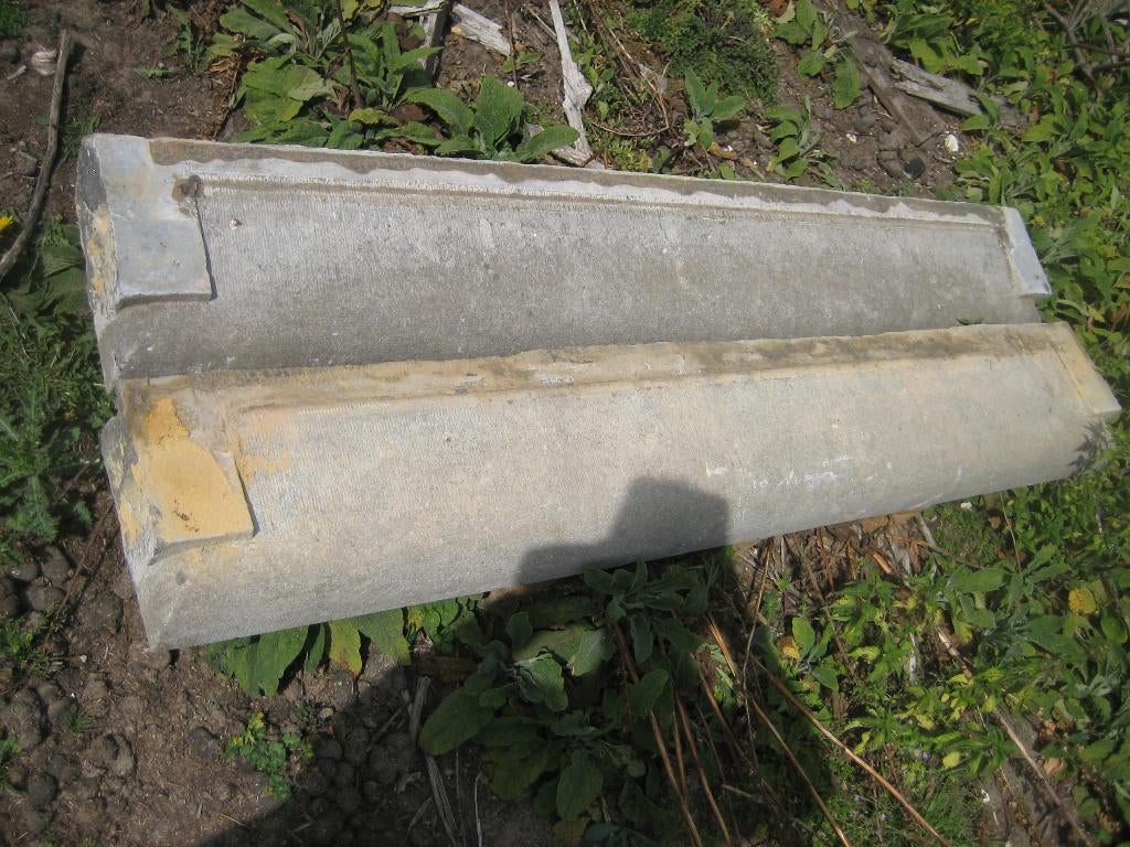 mooie oude gefrijnde arduinen dorpel, Ophalen