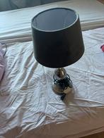 Leuke lamp Met lampenkap tafellamp grijs zilver, Ophalen of Verzenden, Zo goed als nieuw, Grijs, Rond