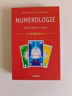 Hét boek (en 30 orakel kaarten) over numerologie, Tarot of Kaarten leggen, Overige typen, Diverse auteurs, Ophalen of Verzenden