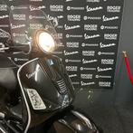 Vespa GTS 300IE Glans zwart 2013, Ophalen, Gebruikt, Vespa