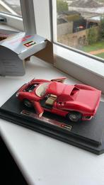 Ferrari 250 Le Mans (1965), Hobby en Vrije tijd, Modelauto's | 1:24, Ophalen of Verzenden, Bburago, Zo goed als nieuw