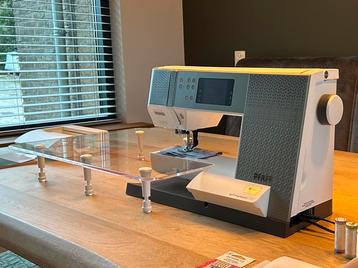 Pfaff Quilt Expression 720 beschikbaar voor biedingen