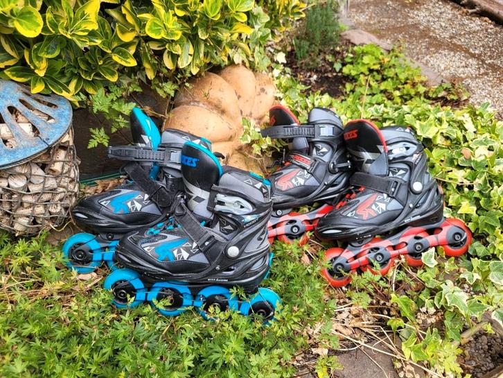 Huizen - Kinder Skeelers, Kinderen en Baby's, Speelgoed | Buiten | Rolschaatsen, Zo goed als nieuw, Ophalen of Verzenden