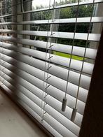 Houten jaloezieën wit 222,5 B x 122,5 H, Huis en Inrichting, Stoffering | Gordijnen en Lamellen, Ophalen, Zo goed als nieuw, Wit