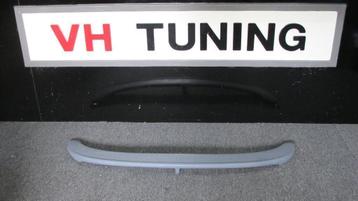 Mazda 326 kofferbakspoiler beschikbaar voor biedingen