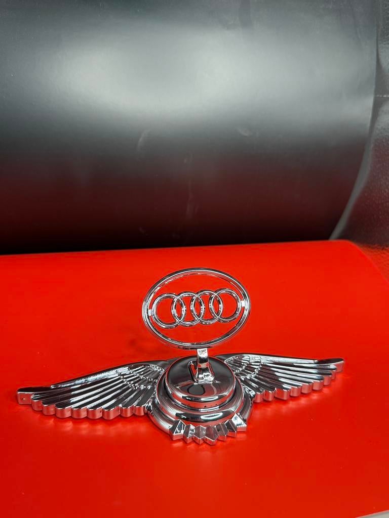 Chromen Audi-motorkapornament met vleugels, Ophalen of Verzenden, Zo goed als nieuw