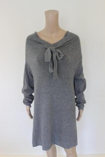 Grijze tuniek van Articles maat 42 beschikbaar voor biedingen