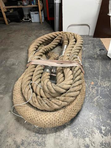 Kabelaring/Scheepstouw/Stootrand 23 meter met spanners beschikbaar voor biedingen