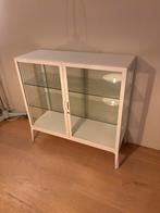 Nette witte Ikea vitrine kast, Ophalen, 100 tot 150 cm, 50 tot 100 cm, Zo goed als nieuw