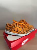 Nike Dunk Low - Maat 26 - Gave Print!, Ophalen of Verzenden, Gebruikt, Jongetje of Meisje, Schoentjes