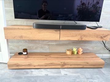 Tv meubel met LED-verlichting beschikbaar voor biedingen