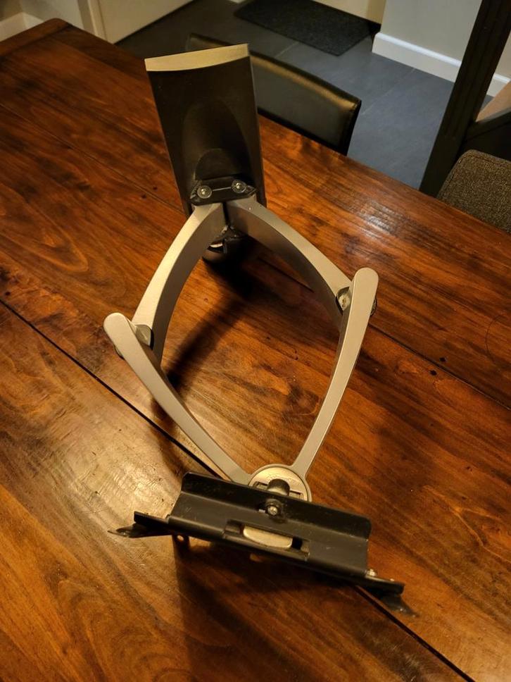 Vogel's EFW Wandsteun 23-32 inch, Audio, Tv en Foto, Televisiebeugels, Ophalen of Verzenden