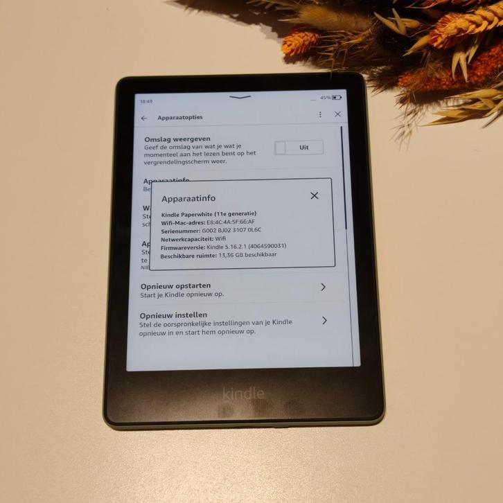 Kindle Paperwhite 5 (11e Gen) 16GB Groen, Computers en Software, E-readers, Zo goed als nieuw, 6 inch of minder, 8 GB, Touchscreen