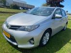 Toyota Auris 2013 * 1.8 Hybrid Aspiration * AUTOMAAT * AIRCO, 28 km/l, Gebruikt, 4 cilinders, Origineel Nederlands