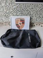 Origineel porsche tas voor in de kofferbak.

Leuk voor uw sc, Muziek en Instrumenten, Ophalen of Verzenden, Zo goed als nieuw